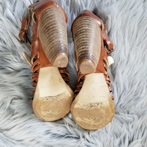 Boutique 9 Coned Heel Cage Sandal size 7/8 - Picture 5 of 8